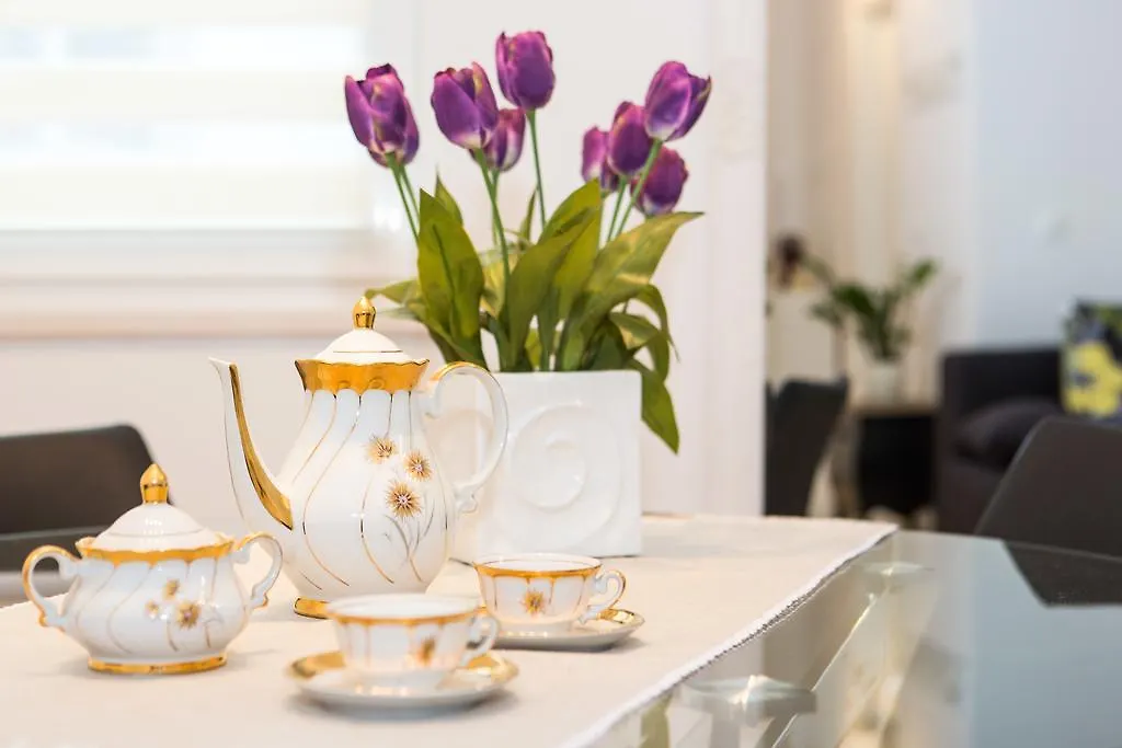 Iris Luxury Apartment Split